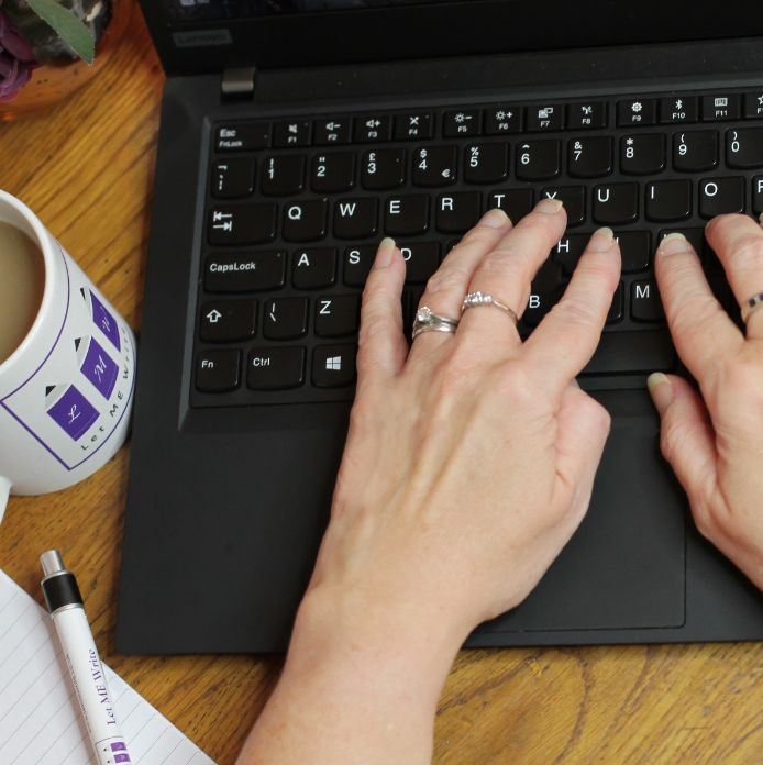 Freelance copywriting rates Michelle typing